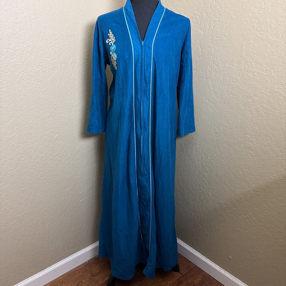 It’s a Charm Blue Velour Zip Front Long Housecoat Robe Floral Embroidery USA